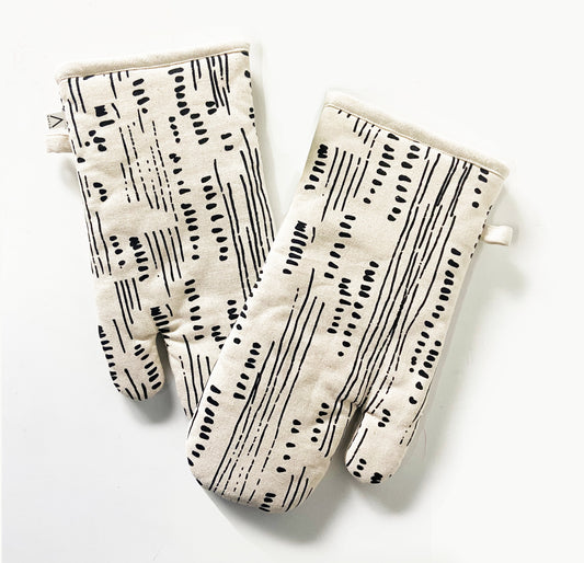 Oven Mitts Set - Abstract Pattern - Natural Cotton Canvas