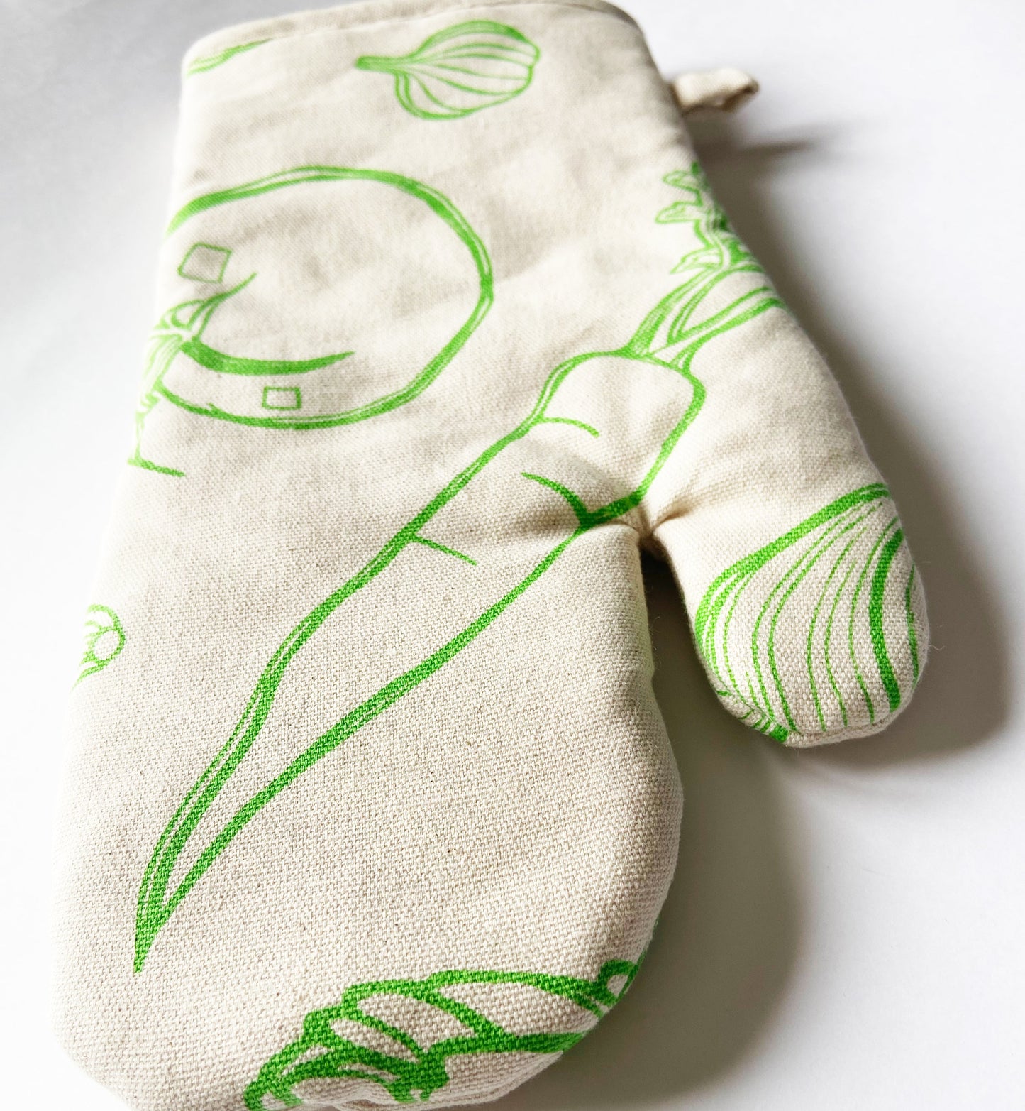 Oven Mitts Set - Large Veggies Pattern - Natural Cotton Canvas