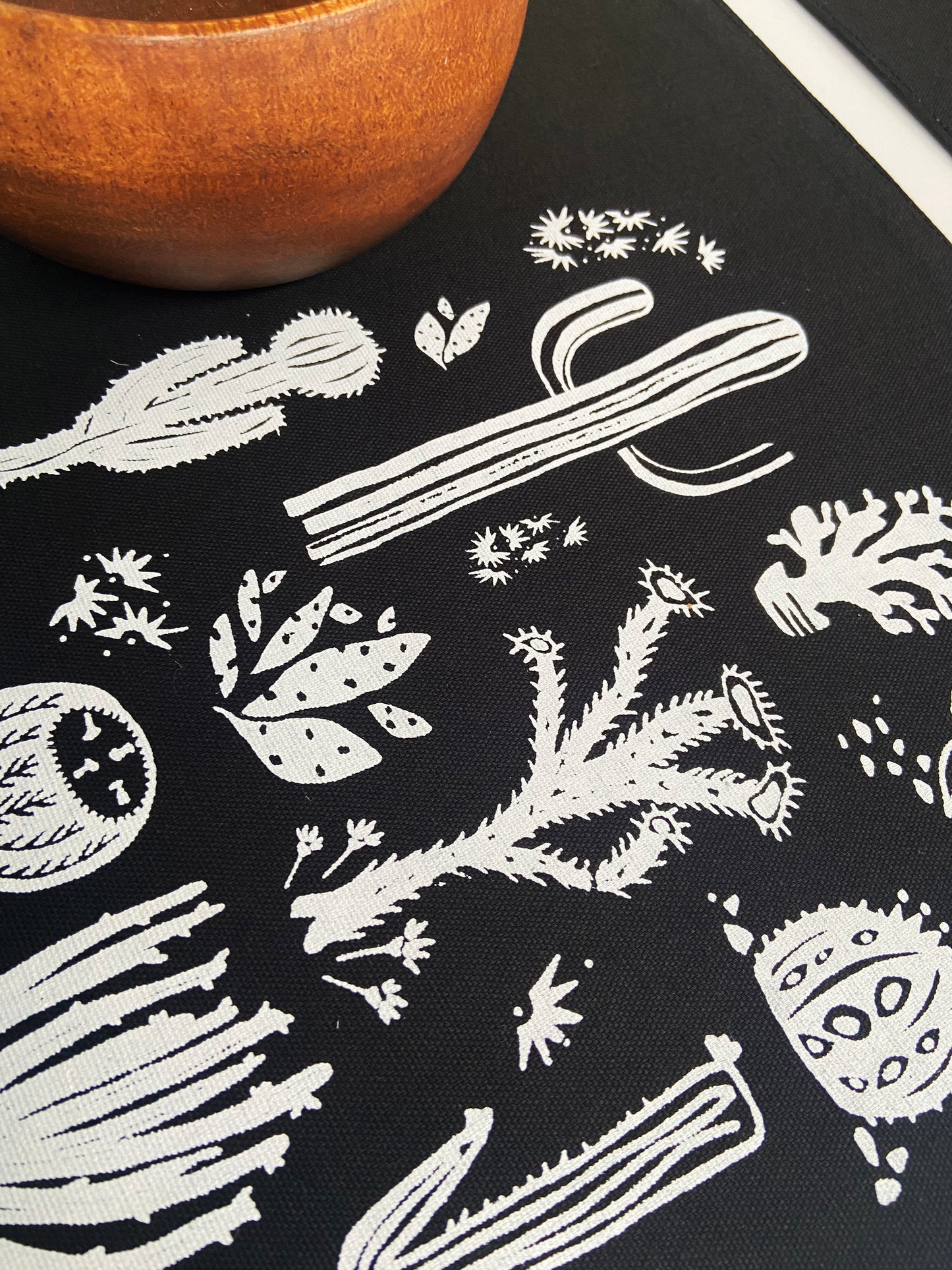 Desert Cactus Placemats Black Cotton Canvas 13x19 Set of 2