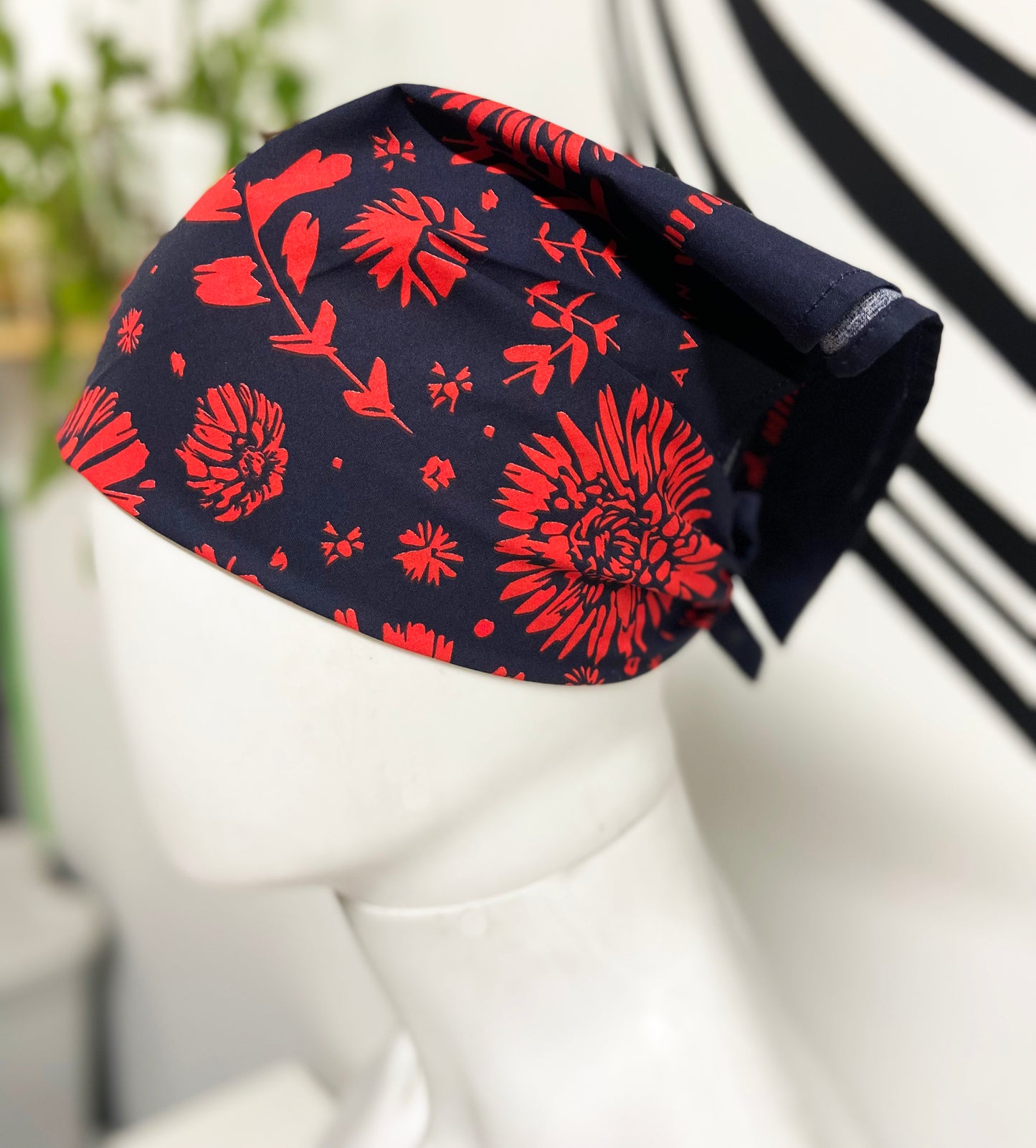 Red/Pink Flower Pattern Bandana | 100% Cotton | Hand Screen Printed | 22 x22 inches | All-Over Print Bandana