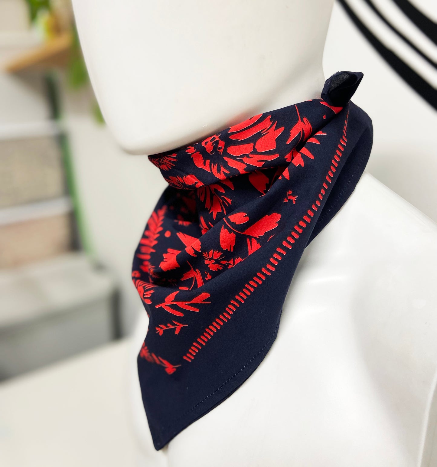 Red/Pink Flower Pattern Bandana | 100% Cotton | Hand Screen Printed | 22 x22 inches | All-Over Print Bandana