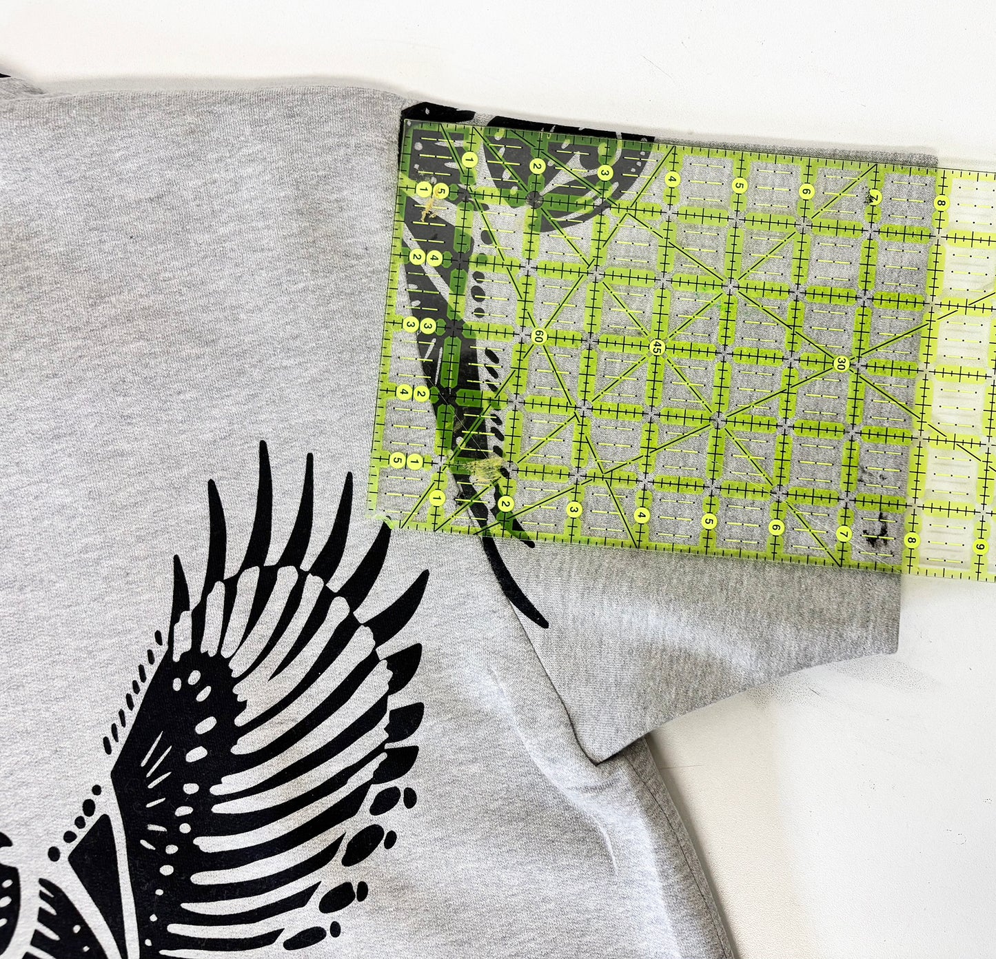 Grey Fleece Short Sleeve Sweatshirt - Giant Birds 001 - Hand Printed - One of a Kind - Apparel