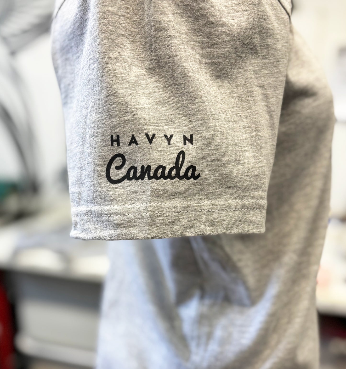 Canada Beaver Tee - Hand Screen Printed - Eco Inks - Heather Grey