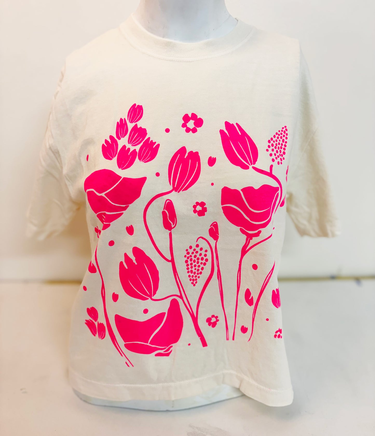 Tshirt Limited Edition NEON PINK FLOWERS on Beige Boxy Fit Cotton - Original Screen Print - Women