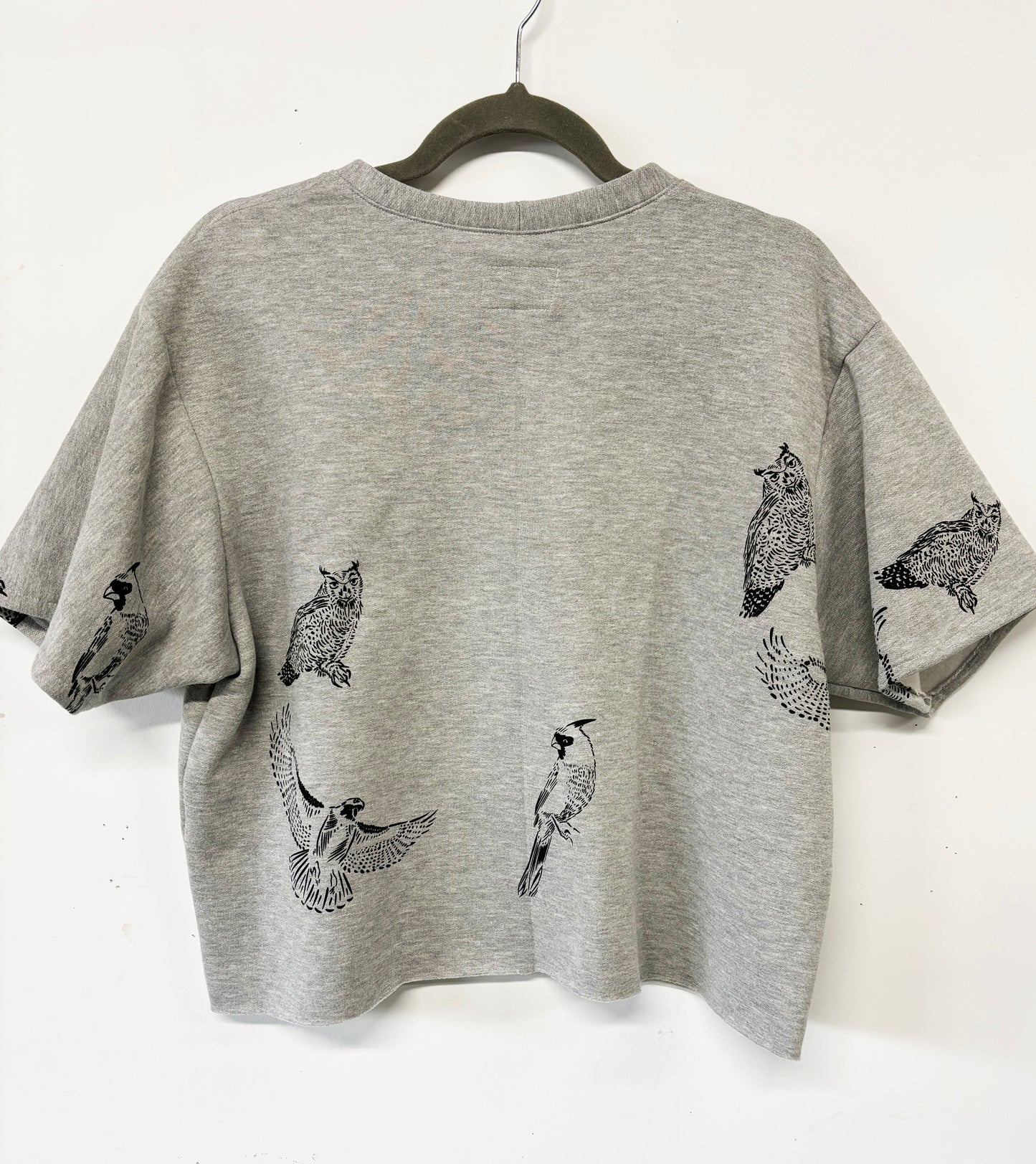 Grey Fleece Short Sleeve Sweatshirt - Black Birds - Hand Printed - One of a Kind - Apparel