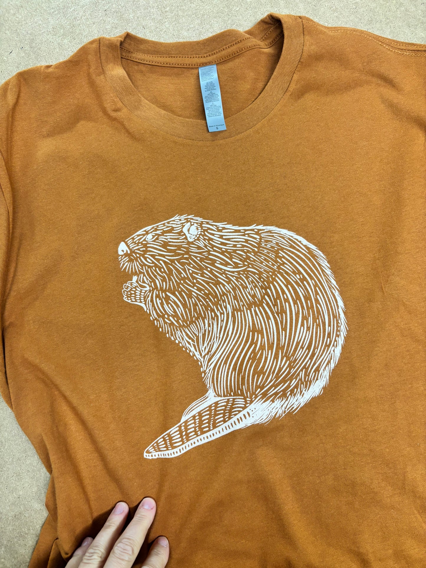 Tshirt Limited Edition Beaver Original Screen Print Rust - Adult Unisex