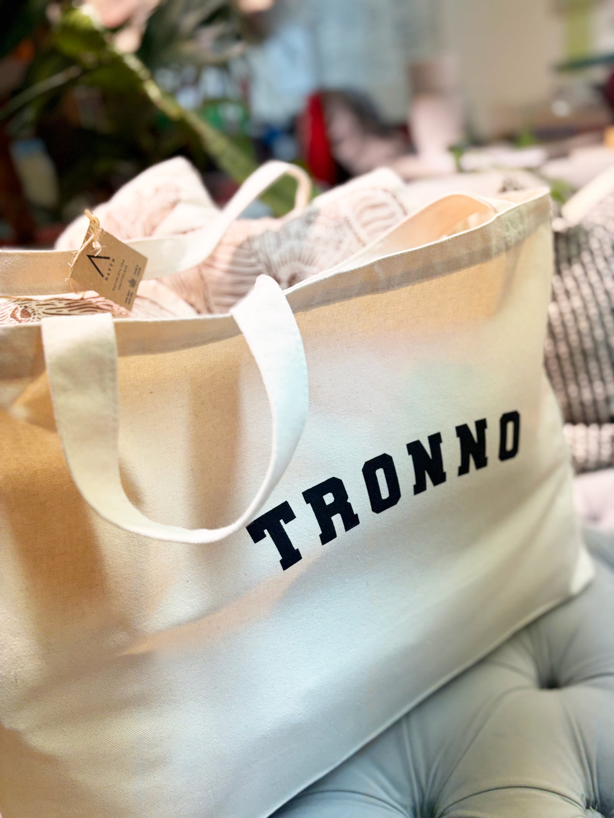 ‘TRONNO’ XXL Cotton Every Day Tote