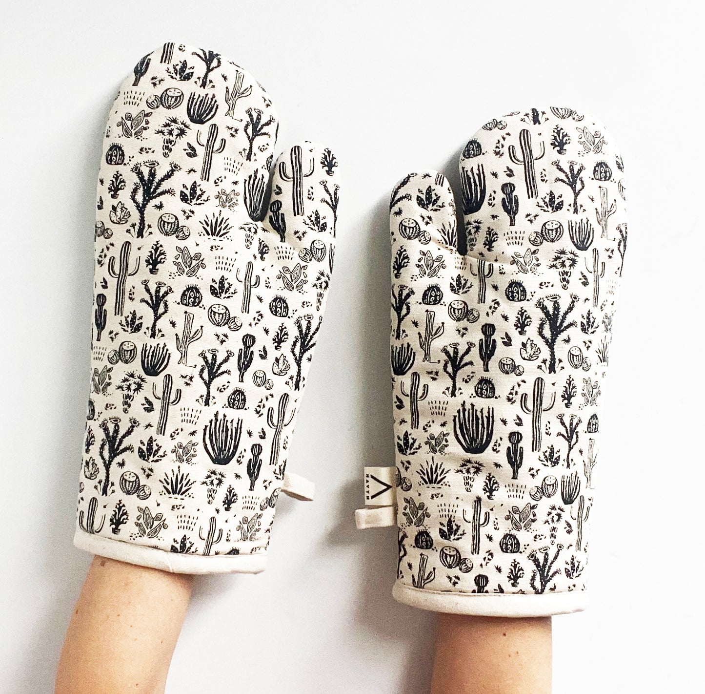 Oven Mitts Set - Desert Cactus Pattern - Natural Cotton Canvas